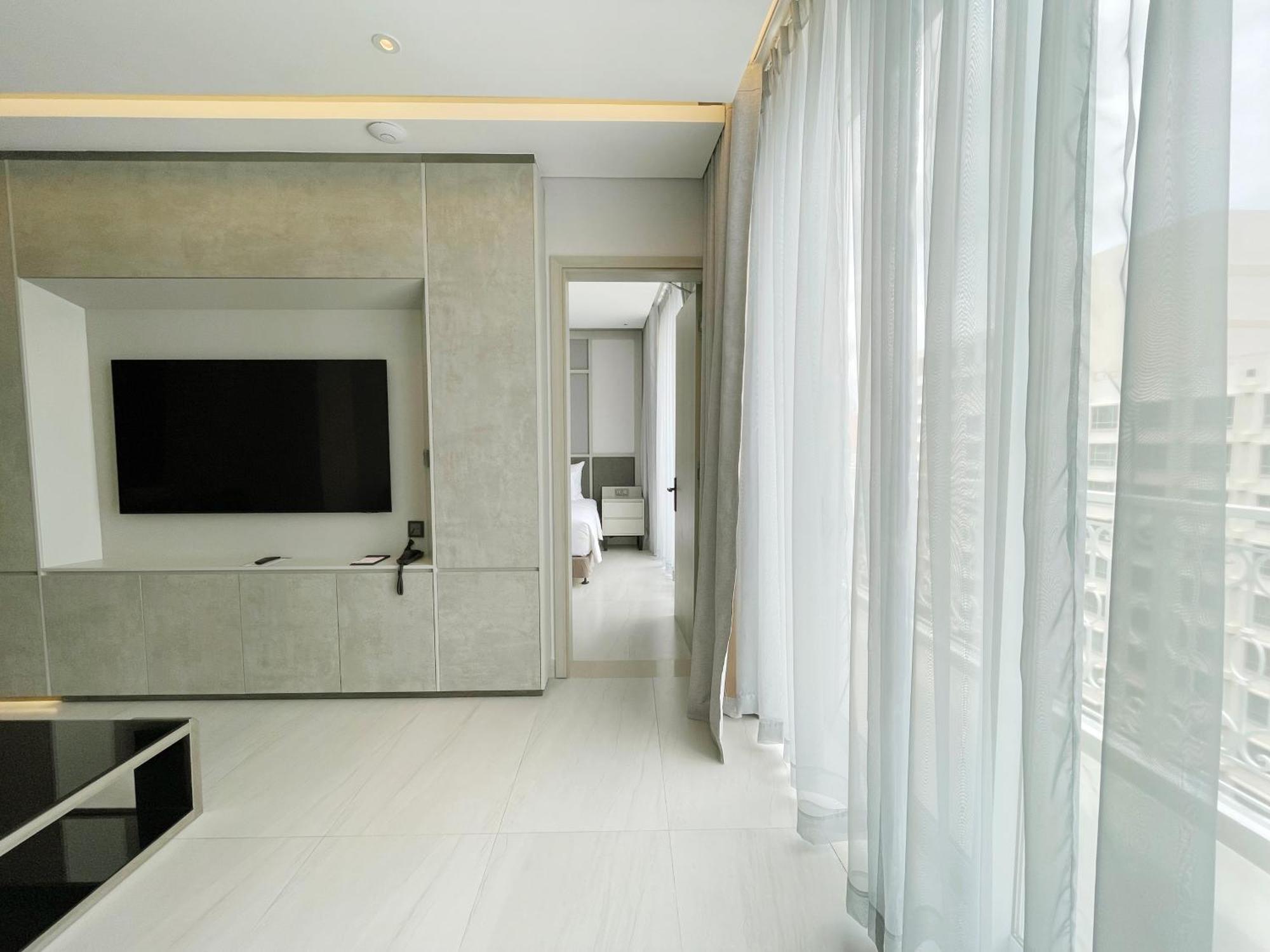 M City Hotel Saigon Хошимин Экстерьер фото