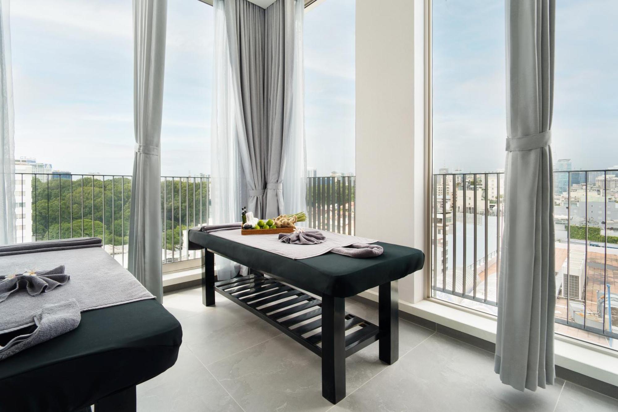 M City Hotel Saigon Хошимин Экстерьер фото