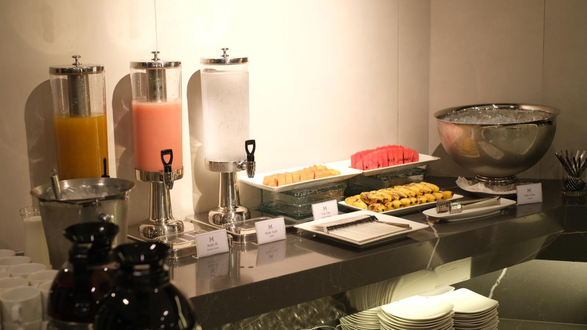 M City Hotel Saigon Хошимин Экстерьер фото